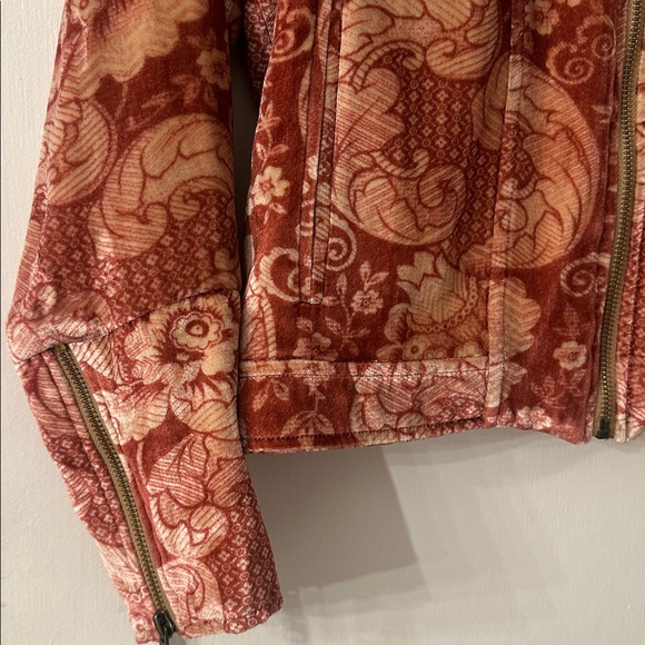 Chaser Floral Silk Bomber - Picture 4 of 10